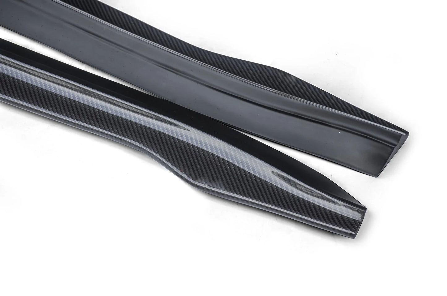 TESLA MODEL 3 (2019-ON) CARBON FIBER SIDE SKIRTS V1