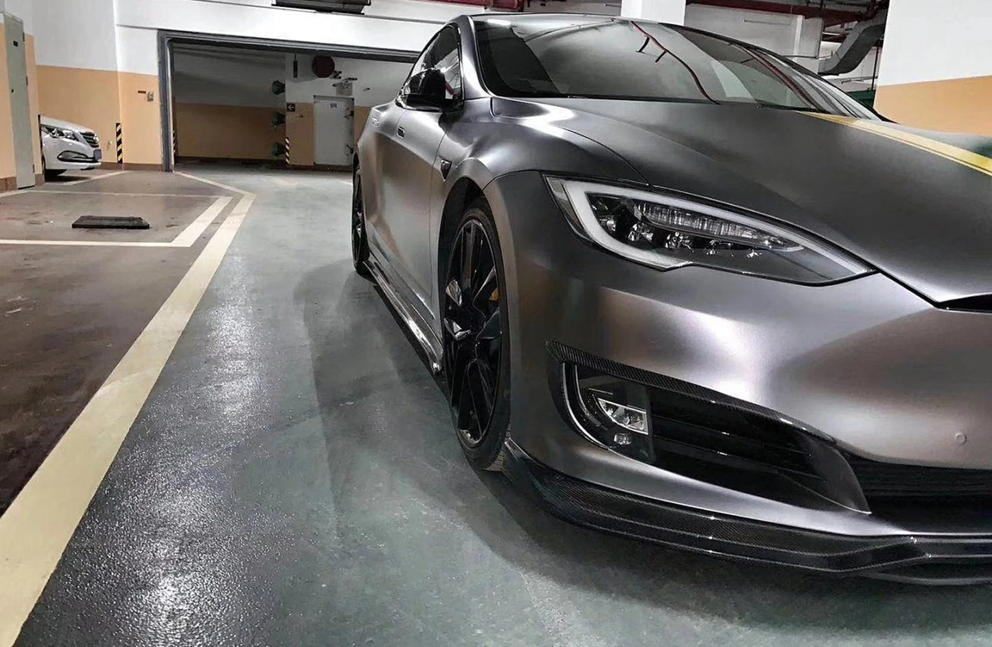 TESLA MODEL S (2013-2020) CARBON FIBER SIDE SKIRTS V1