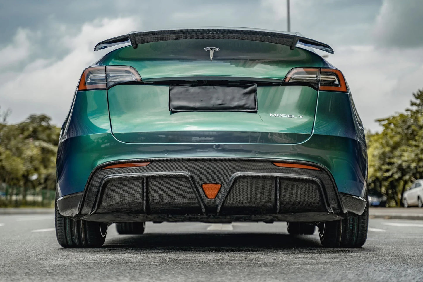 TESLA MODEL Y (2021-ON) CARBON FIBER REAR DIFFUSER V2