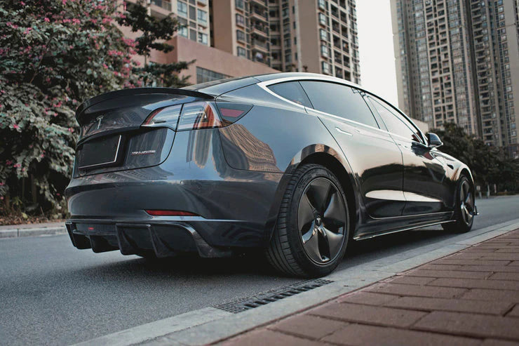 TESLA MODEL 3 (2019-ON) CARBON FIBER REAR DIFFUSER V1