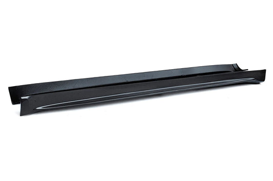 TESLA MODEL 3 (2019-ON) CARBON FIBER SIDE SKIRTS V3
