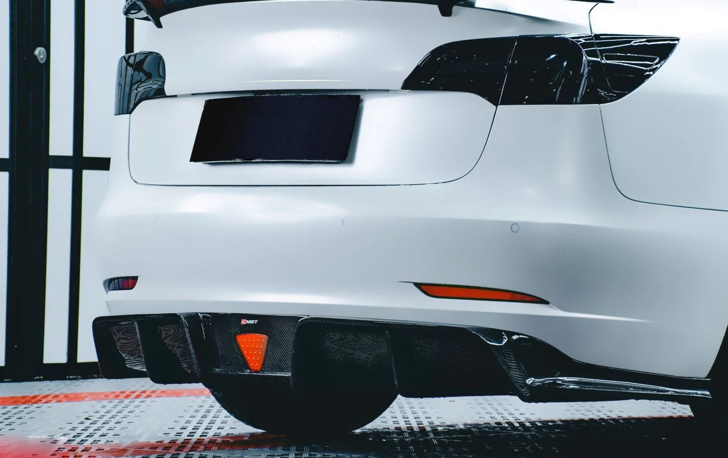 TESLA MODEL 3 (2019-ON) CARBON FIBER REAR DIFFUSER V3
